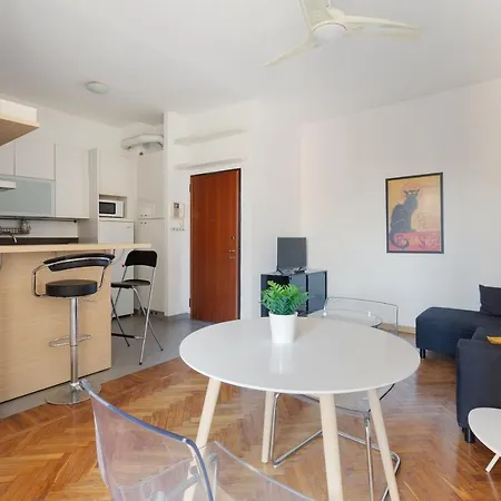 Savona District Comfy Apt X3 Mailand Exterior foto